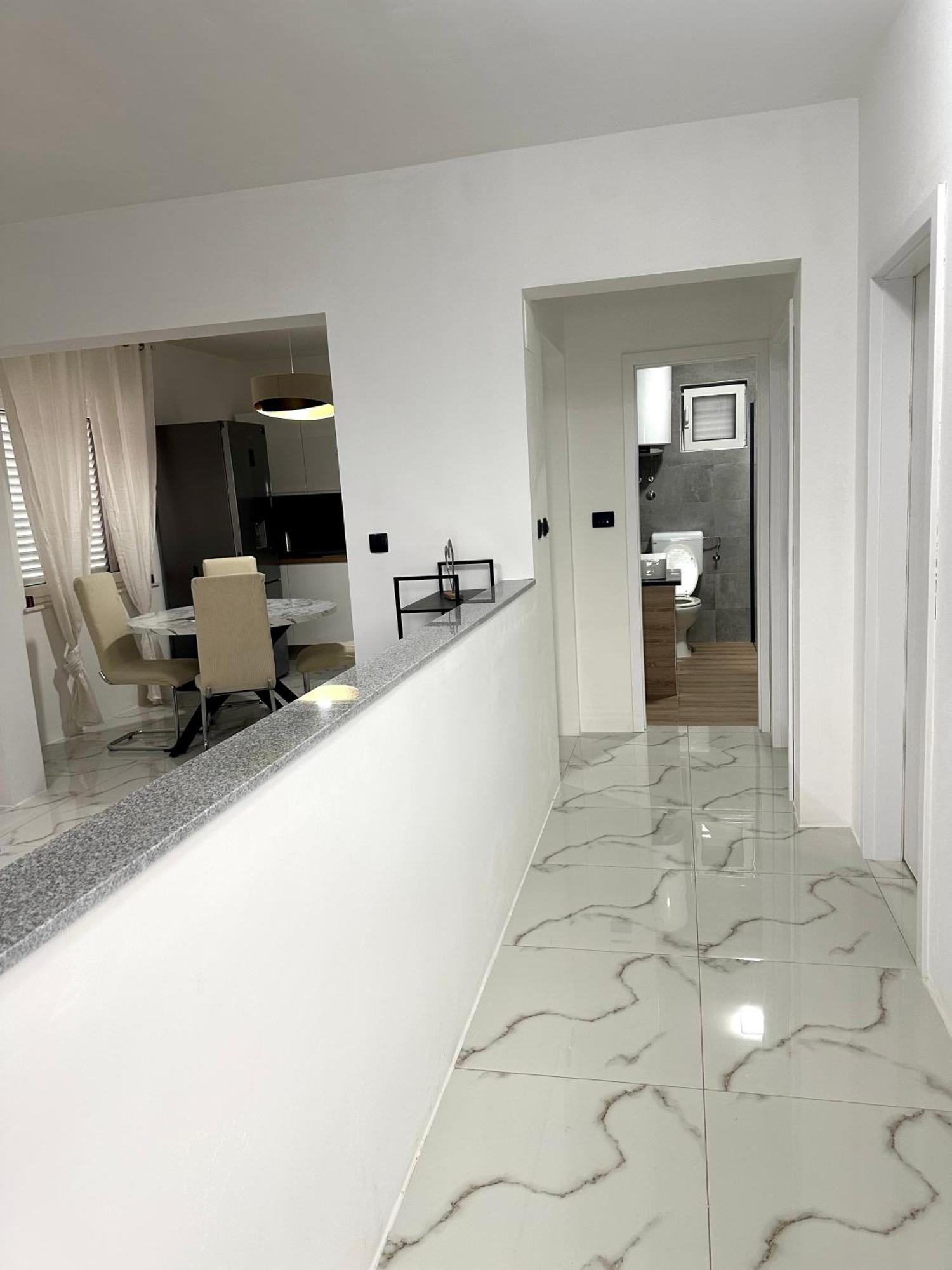Villa Ana Kaštel Sućurac Exterior foto